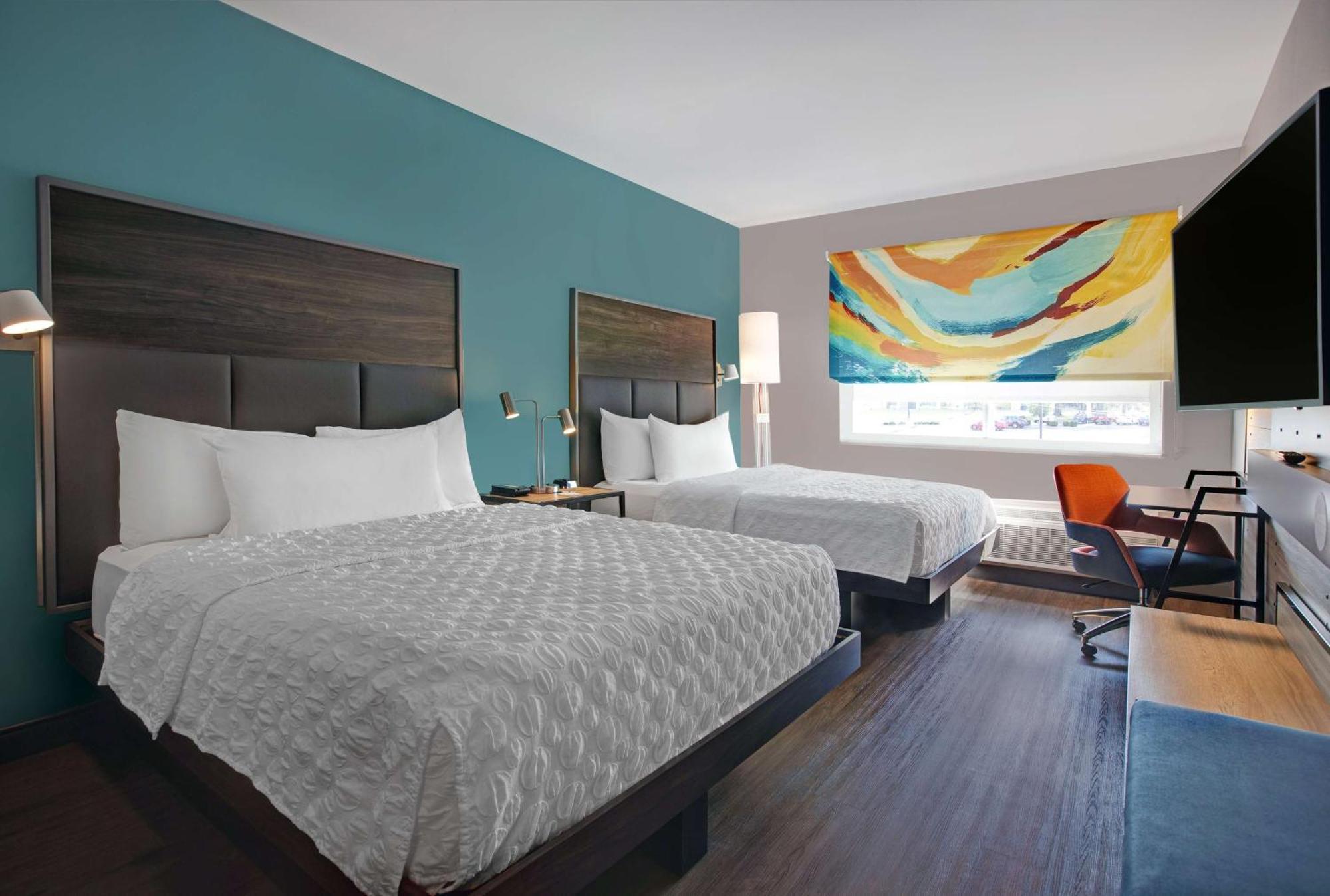Queen Room Two Queen Beds